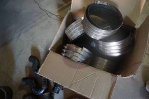 lot 21 image: 11 - 6 No Hub Stainless Steel Sewer Line Bands