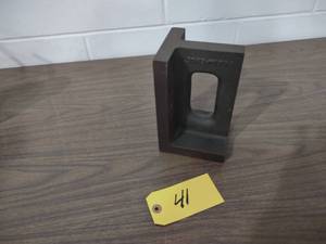 lot 41 image: Challenge Angle Plate, 8x5x4.5...