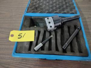 lot 51 image: Criterion DBL-203 3 Boring Head, R...