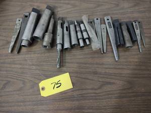 lot 75 image: Assorted Morse Taper Sleeves, Tool ...