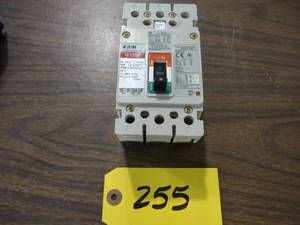 lot 255 image: Eaton E125E 25 Amp Breaker...