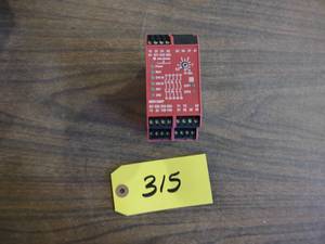 lot 315 image: AB Safety Relay MSR138DP...
