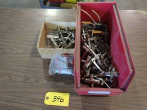 lot 396 image: Assorted Stainless Steel Fitting & ...