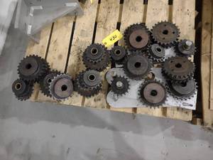 lot 430 image: Assorted Sprockets, 1.25 Arbor Hole...