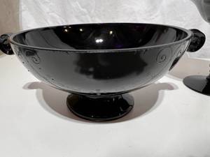 Black & Amethyst Bowls