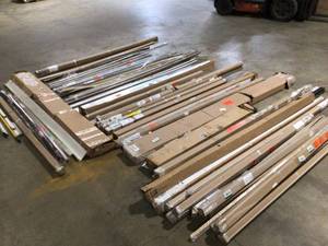 lot 26 image: Mix lot of assorted Blinds and Mole - Review all pictures