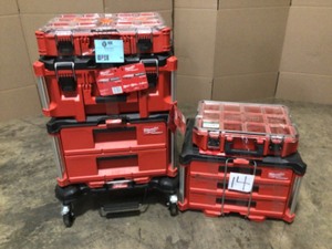 lot 14 image: Lot of assorted Milwaukee Packout items various models review pictures Good Condition - Review all pictures