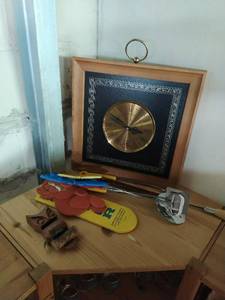 lot 373 image: Contents Of Shelf