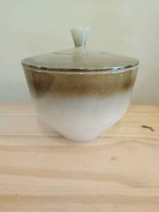 lot 311 image: Vintage Federal Glass Mesa Moss Lidded Dish