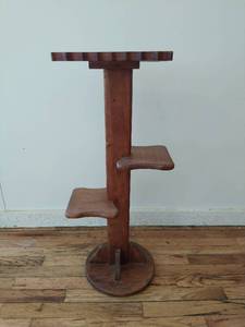 lot 323 image: Plant Stand