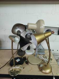 lot 334 image: Collection of Desk Lamps