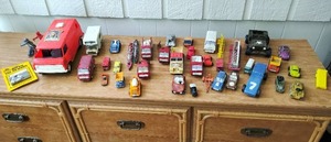lot 423 image: Collection of Vintage Kids Toys