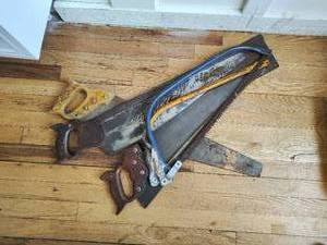 lot 431 image: Collection of Saws