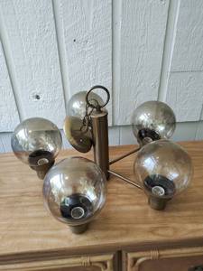 lot 432 image: Vintage MCM Hanging Lamp
