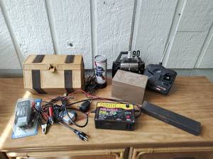 lot 451 image: Collection of Electronic Gadgets