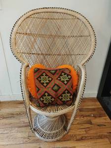 lot 206 image: Vintage Wicker Chair with Throw Pillows
