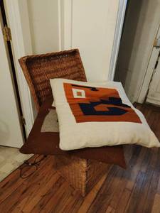 lot 225 image: Vintage Hamper & Two Throw Pillows