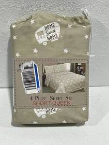 New 4 Piece Sheet Set