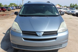 2004 Toyota Sienna  - One Owner -