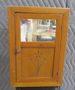 VINTAGE MEDICINE CABINET