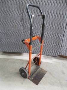 HAND TRUCK