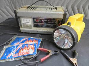 WABASH BATTERY CHARGER