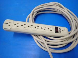 Tripp-Lite Power  Strip  7 Outlets