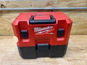 lot 15 image: MILWAUKEE M12 FUEL 12-Volt Lithium-Ion Cordless 1.6 Gal. WetDry Vacuum (Tool-Only)