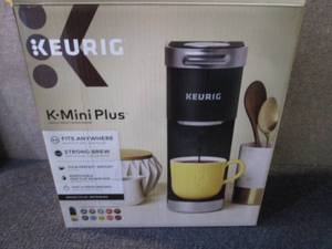Keurig Classic K-Mini Plus Brewing ...