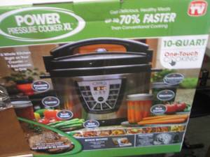 Power Pressure Cooker XL 10-Qt. ope...