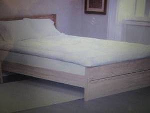 5 Featherbed Mattress Topper with ...