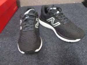 New Balance Womens Fresh Foam 680v...