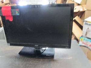 haier 22 inch tv powers on ...