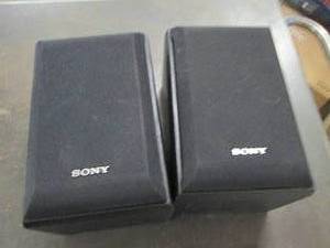 2 sony SS-B1000 SPEAKERS...