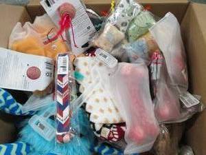 box of dog and cat items ...