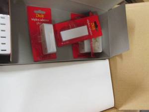 case of 50 leviton do it triplex ad...
