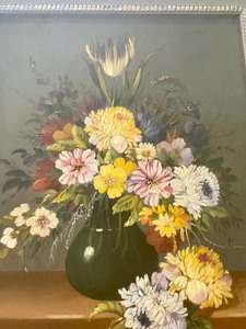 lot 20 image: Beautiful Floral Framed Painting