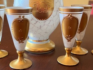 lot 54 image: Lovely Vintage Cocktail Set