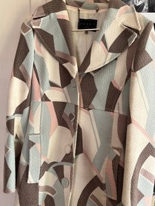 lot 124 image: Fun Pattern Ladies Vintage Coat by Coastal