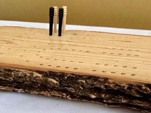 lot 91 image: Raw Edge Wooden Cribbage Board
