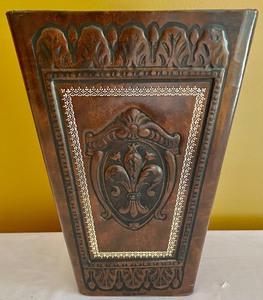 lot 144 image: Fine Vintage Leather Waste Container or Decor