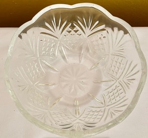 lot 148 image: The Dublin Collection Crystal Bowl