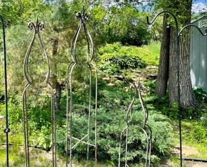 lot 180 image: Marvelous Metal Garden and Yard Decor