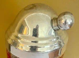 lot 244 image: Vintage Mid Century Cocktail Shaker
