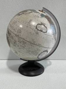 Globe