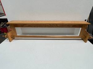 Quilt Hanging Shelf