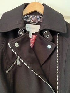 New BCBG Ladies Beautiful Coat