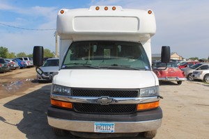 2014 Chevrolet Express 4500 - 2 OWNERS -