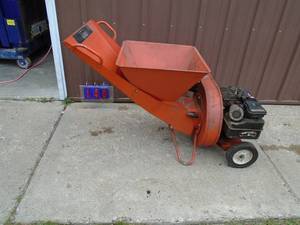 Wards chippershredder. Tested & works. As shown.