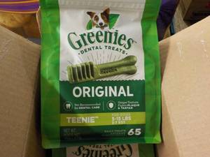 lot 56 image: Case of 6 - 18 oz Bags Greenies Den...